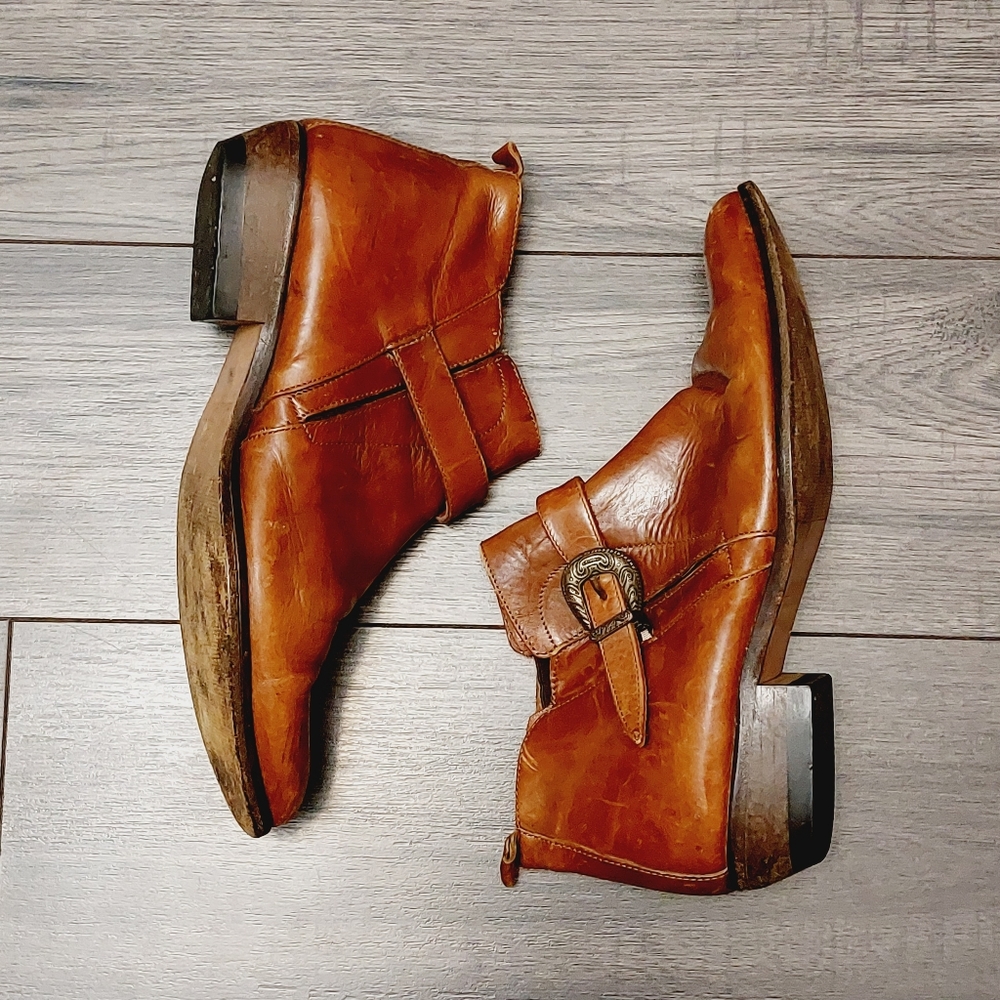 SZ 10/EU 41 Joan & David brown leather boots Shoe stamped Size 42.